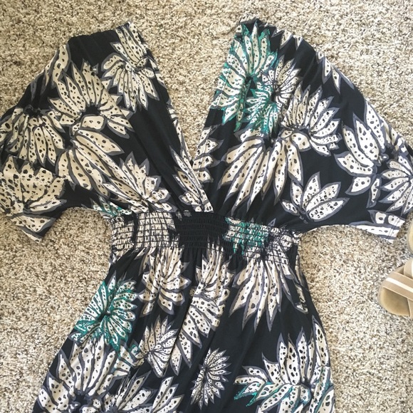 Low V-Neck Summer Dress or Coverup - Picture 2 of 3